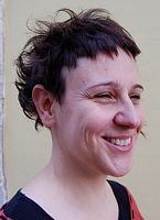 cieniowane fryzury krótkie - uczesanie damskie z włosów krótkich cieniowanych zdjęcie numer 154B